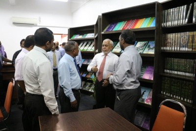 މަރާމާތަށް ފަހު އިސްލާމިކް މިނިސްޓްރީގެ އާ ލައިބްރަރީ ހުޅުވައި ދެފޮތެއް ނެރެފި