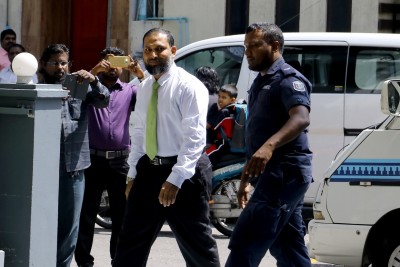 އިމްރާންގެ މައްޗަށް ކުރާ ޓެރަރިޒަމްގެ ދައުވާގެ އަޑުއެހުން ކެންސަލް ކޮށްފި