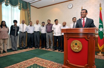 ރައީސް ކަމަށް އެމްޑީޕީން ވާދަކުރުމަކީ ނާދިރުކަމެއް: އަޒްލީން