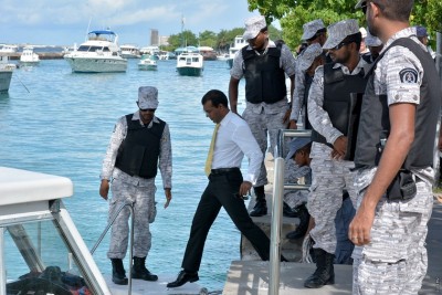 އިނގިރޭސިވިލާތުން ބޭސްފަރުވާކުރަން ނަޝީދަށް ދީފައި ވަނީ 30 ދުވަހުގެ މުއްދަތެއް: އުމަރު