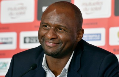 މޭޖާ ލީގު ދޫކޮށް ވިއެރާ ފްރާންސް ލީގަށް