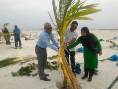 ހުޅުމާލެއަށް ގަސް ހަދިޔާކުރުމުގެ ފުރުސަތު ހުރިހާ ރަށަކަށް ހުޅުވާލައިފި