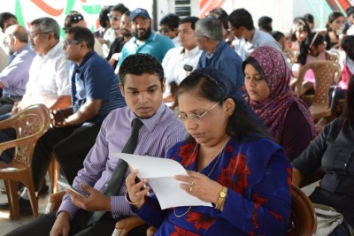 ލަންކާގައި ދިރިއުޅޭ ދިވެހީން، ލަންކާގެ ގާނޫނުތަކަށްށް އަހުލުވެރި ކުރުވަނީ