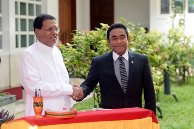 ސްރީލަންކާގެ ރައީސް އާއި ބޮޑުވަޒީރަށް ރައީސް ތަހުނިޔާ ފޮނުއްވައިފި