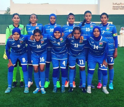 އަންހެން ފުޓްބޯޅަ ޓީމް ކުޅުނު ފުރަތަމަ މެޗު އެއްވަރު