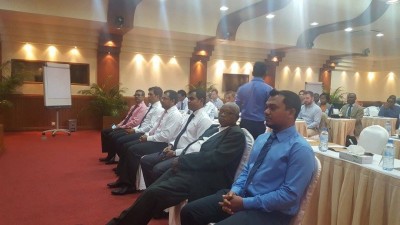 މަސްވެރިކަން ދެމެހެއްޓެނިވި ގޮތުގައި މެނޭޖު ކުރާނެ އުސޫލު ކަނޑައެޅުމަށް ބައްދަލުވުމެއް ފަށައިފި