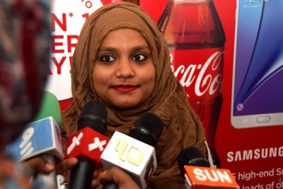 ކޮކާކޯލާގެ ޕްރޮމޯޝަނަކުން 45 މީހަކަށް ސްމާޓް ފޯނު ލިބިއްޖެ