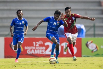 ތިން ވަނަ ހޮވި މެޗުގައި ޕެނަލްޓީ ޖަހައިގެން ރާއްޖެ ބަލިވެއްޖެ