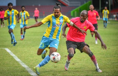 ރެލިގޭޓްވެދާނެ ކަމުގެ ބިރާ އެކު ވެލެންސިއާ ނޭވާހޮޅިއަށް