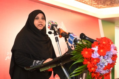 އިސްލާމިކް ފައިނޭންސް ކުރިއެރުވުމަށް މަސައްކަތް ކުރައްވާތީ ޑރ. މުނީޒާއަށް ދުނިޔޭގެ ފެންވަރުގެ އެވޯޑެއް