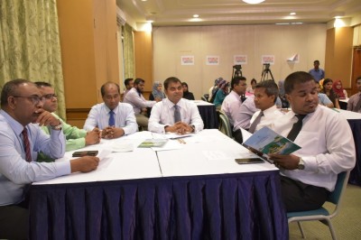 ދެމެހެއްޓެނިވި ތަރައްގީގެ ލަނޑުދަނޑިތައް ހާސިލްކުރާނެ ގޮތްތަކާބެހޭ މަސައްކަތު ބައްދަލުވުމެއް ބާއްވައިފި