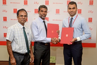 ޑިމޮކްރަސީ ވީކްގެ އޮފިޝަލް ޓެލެކޮމް ޕާޓްނަރަކަށް ދިރާގު ހަމަޖައްސައިފި