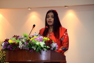 ހުރިހާ އަތޮޅެއްގައި ވެސް ކުޑަކުދިންނާއި އަންހެނުންގެ ޑޮކްޓަރުން ތިބޭނެ: މިނިސްޓަރު