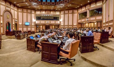 އޭޑީކޭ، ހެލްތު މިނިސްޓްރީ، އެފްޑީއޭ އަދި އެސްޓީއޯ މަޖިލީހަށް ހާޒިރު ކުރަނީ