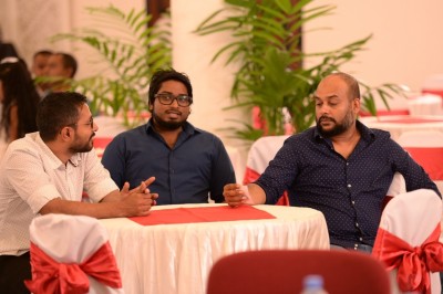ފީފާގެ އިންތިހާބުގައި ވޯޓު ލުމަށް އެފްއޭއެމްގެ ޓީމް ޒިއުރުކަށް ހިނގައްޖެ