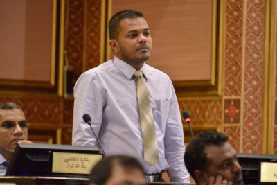 ސީމެގުން ހުށަހެޅި ކަންތައްތަކާ ގުޅިގެން ވެއްދި ކުއްލި މައްސަލަ ބޭރުކޮށްލައިފި