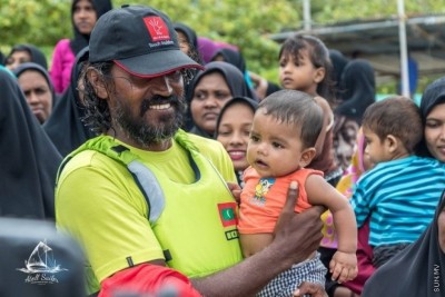 ގައްބެގެ ތާރީޙީ ރެކޯޑު: ރާއްޖެ ވަށައި ބުރުޖެހި ފުރަތަމަ މީހާ(ވީޑިއޯ)