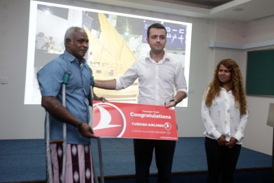 ރެދަން މައުރަޒުން އެންމެ ގިނަ ވޯޓު ލިބުނު ބައިވެރިޔާއަށް ޔޫރަޕަށް ދެކޮޅު ޓިކެޓު