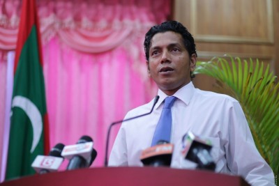 އައްޑޫ ސިޓީ މޭޔަރުގެ މައްޗަށް ކޮރަޕްޝަންގެ ދައުވާކުރުމަށް ޕީޖީ އަށް ފޮނުވައިފި