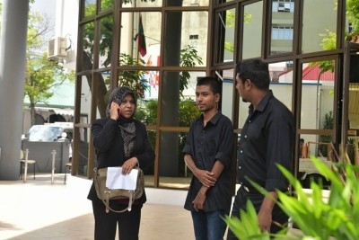 ވަގުތު އޮންލައިންގެ ނޫސްވެރިޔަކު ކްރިމިނަލް ކޯޓަށް ހާޒިރުކޮށް ސުވާލުކޮށްފި