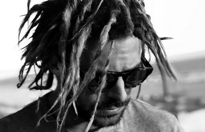 ޒެކް އެފްރޮންގެ ޑްރެޑްލޮކްސް އިސްތަށިގަނޑު ކަމަކު ނުދިޔަ