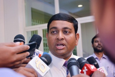 މަޝްވަރާ ކުރަނީ ސީމެގުން އެގޮތަށް ހުށަހެޅީމައެއް ނޫން: ސަރުކާރު