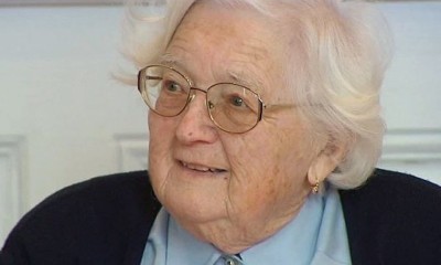 30 އަހަރަށް ފަހު ފްރާންސުގެ 91 އަހަރުވީ އަންހެނަކު ޕީއެޗްޑީ ހާސިލްކޮށްފި 