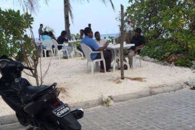 ހުއްދަނެތި ހުޅުމާލޭ ބީޗު ގޮނޑި، މޭޒުން ފުރާލައިފި!