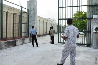 މާލޭ ޖަލުގައި ރޭ ހިނގި ހަމަނުޖެހުމެއްގައި ބަޔަކަށް އަނިޔާވެއްޖެ