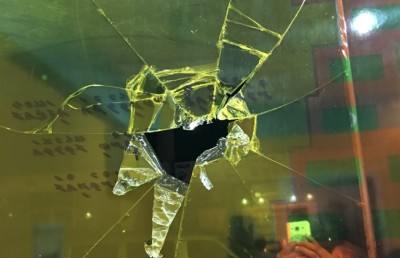 އެމްޑީޕީ އޮފީހުގެ ބިއްލޫރިގަނޑު ތަޅާލައިފި