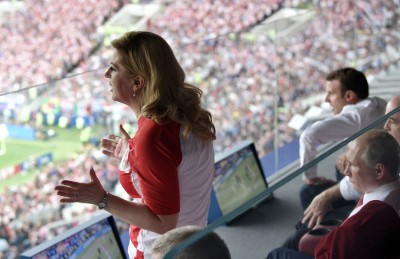 ދުނިޔޭގެ ތަށި ފްރާންސް އަށް، ދުނިޔޭގެ ހިތްތައް ކްރޮއޭޝިއާގެ ރައީސާ އަށް