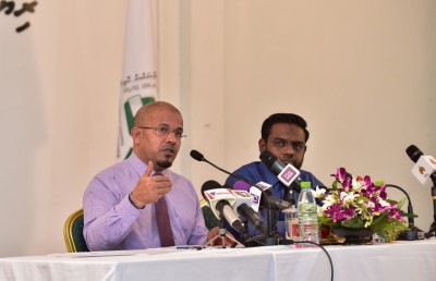 100 ދިވެހިން މަސައްކަތްކުރާ ރިސޯޓުތަކުގައި ވޯޓުފޮށި ބަހައްޓަން އިލެކްޝަންސް އިން ނިންމައިފި