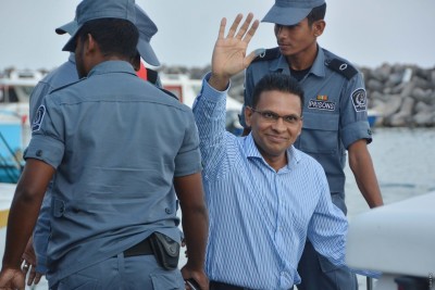 ބޭސްފަރުވާގެ ދަތުރު ކުރުކޮށްލައި ކާނަލް ނާޒިމް މާލެ އަންނަން އަންގައިފި