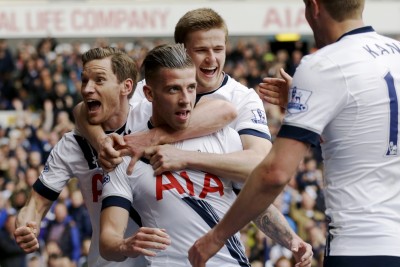 ފަސް މިނެޓުތެރޭ ޖެހި ތިން ލަނޑުން ޔުނައިޓެޑު އަތުން ޓޮޓެންހަމް މޮޅުވެއްޖެ