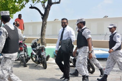 އަދީބުގެ އަޑުއެހުމަށް ނޫސްވެރިން ނުވެއްދީ ޖާގަނެތިގެނެއް ނޫން: އަދީބުގެ އާއިލާ
