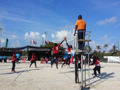 ތ. އަތޮޅު ވޮލީ މުބާރާތުގެ އަންހެން ޑިވިޝަނުގެ ޗެމްޕިއަންކަން ދިޔަމިގިލި ހޯދައިފި