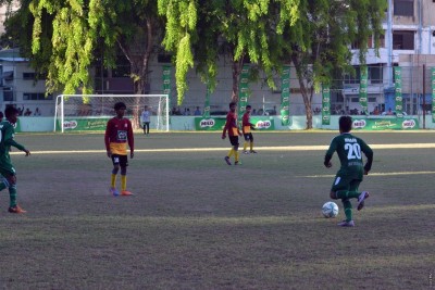 ދ. އަތޮޅު ތައުލީމީ މަރުކަޒު ބަލިކޮށް، މުހިޔިއްދީނުން ފައިނަލާ ގާތަށް ޖެހިލައިފި