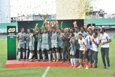 ނިޒާމްބެގެ އިރުޝާދުގެ ދަށުން ގަލޮޅު މަދަރުސާ ބަލިކޮށް، އަހުމަދިއްޔާ ޗެމްޕިއަންކަން ހޯދައިފި