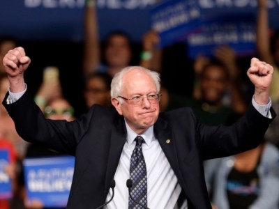 ޓައިމް މެގަޒިންގެ ދުނިޔޭގެ އެންމެ ނުފޫޒު ގަދަ ސަހުސިއްތަކަށް ބާނީ ސޭންޑާސް!