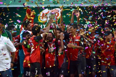 ދ. އަތޮޅު ތައުލީމީ މަރުކަޒު ބަލިކޮށް ޗެމްޕިއަންކަން ޣާޒީ ސްކޫލް ހޯދައިފި