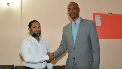 ޕާޓީ ޓޯކްސްގެ މެދުވެރިއަކަށް ވަޑައިގެންނެވި އދ.ގެ މަންދޫބު އިމްރާނާ ބައްދަލުކޮށްފި