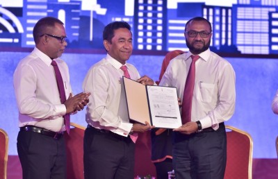ރައީސް ޔާމީނަށް ޕީޕީއެމްގެ ރިޔާސީ ޓިކެޓް އަރުވައިފި