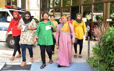 އެއާޕޯޓުގައި މުޒާހަރާކޮށްގެން ތިން މަހަށް ޖަލަށް ލާން ހުކުމް ކުރި މައްސަލަ އިސްތިއުނާފުކޮށްފި