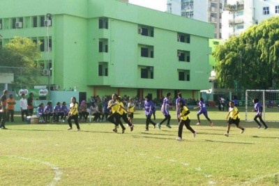 ވާދަވެރި އުނދަގޫ މެޗުތަކެއް ފެނިގެން ދިޔަ ދުވަހެއް