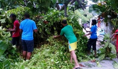 ފެންފުއްޓަށް ނަގޫ ރޯޅިއެއް އަރައި ބޮޑެތި ގެއްލުންތަކެއްވެއްޖެ