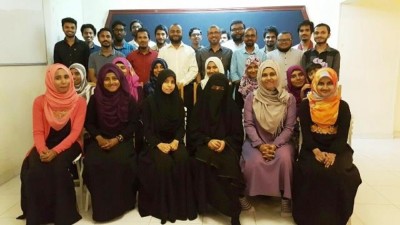 އަޒްހަރް ޔުނިވާސިޓީގެ ދިވެހި ދަރިވަރުންނާ ޑރ. ޝަހީމް ބައްދަލު ކުރައްވައިފި