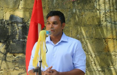 ރިޝްވަތުގެ ކުށް އުވާލަން އުޅޭއިރު ގައުމު އޮތީ ރިޝްވަތުގެ ހާއްޔަކަށް ވާން ކައިރިވެފައި: ފައިސަލް