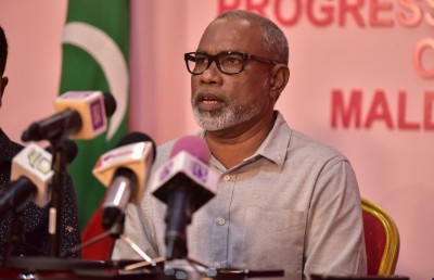 ރީ-ރެޖިސްޓްރޭޝަން ފޯމުތައް އީސީ އަށް ފޮނުވާނީ ވަރަށް ބޮޑަށް ބަލާފައި: ޕީޕީއެމް