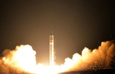 ނޯތު ކޮރެއާ އިން ދަނީ އަނެއްކާވެސް މިސައިލް އުފައްދަމުން: އެމެރިކާ