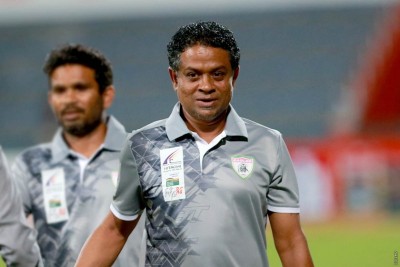 ތިން ބުރު ކުޅެން އޮތުމުން ގިނަ ކަންތައްތަކެއް ކުރިމަތިވެދާނެ: ސާންތި